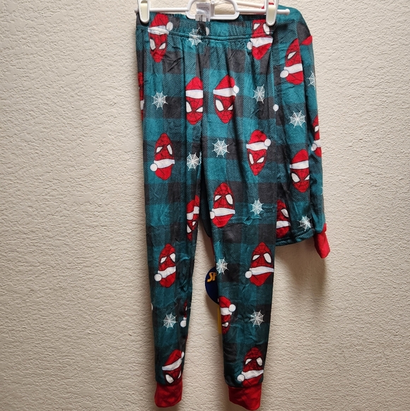 Marvel Spiderman Soft Cozy 2 Piece Snug Fit PJs Pajamas 8 - Picture 4 of 6